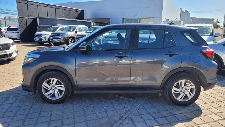 Toyota RAIZE CVT 1.2 FULL AUT. 1.2 • 4x2 • Automática • 2023