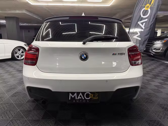 bmw 116i hatchback 1.6 at 2 puertas 2014
