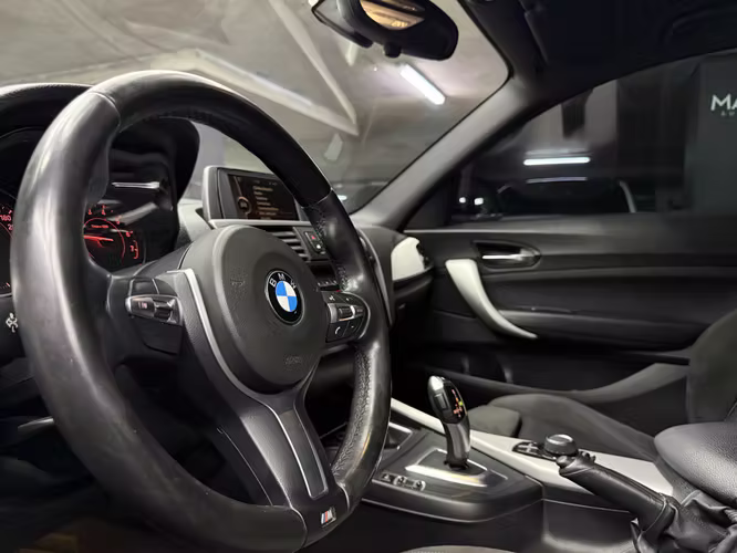 bmw 116i hatchback 1.6 at 2 puertas 2014