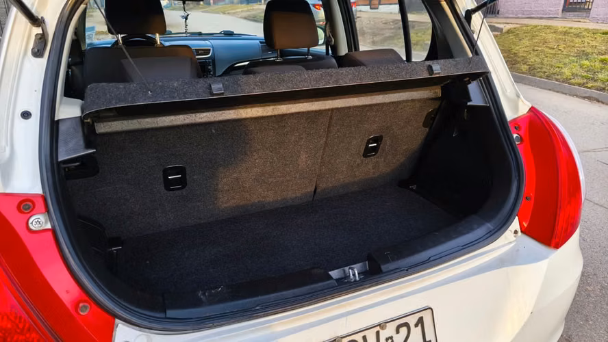 Suzuki Swift 2015 – T.Automática - Motor 1.2 (97.600 km)