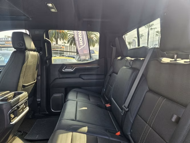Chevrolet Silverado 3.0 Td High Country At 4x4... - Imagen 8