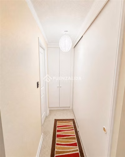 Casa en arriendo de 4 dorm. 4 baños en Maipú