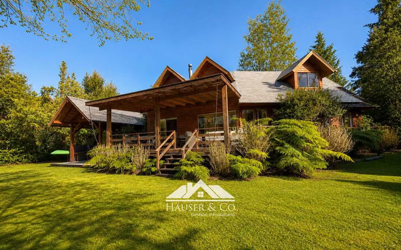 Casa en La Puntilla Villarrica acceso a lago y playa 10 pers