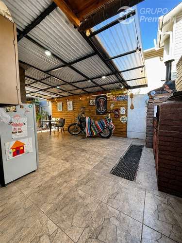 Casa en venta en Villa Hermanos Maristas Los Andes. 3D-2B