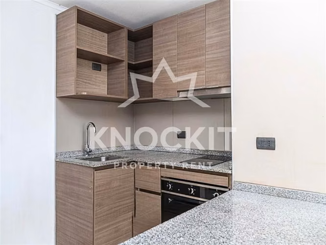 Arriendo Depto en Estación Central - 1D1B en Ecuador 4570