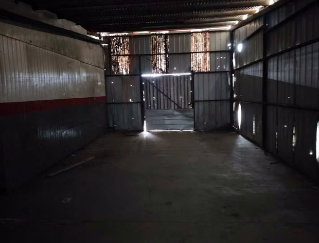 Arriendo Galpón Comercial 1400m² Linares (180220)