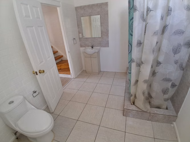 Casa Renovada en Arriendo|2 Dormitorios Viñedos de