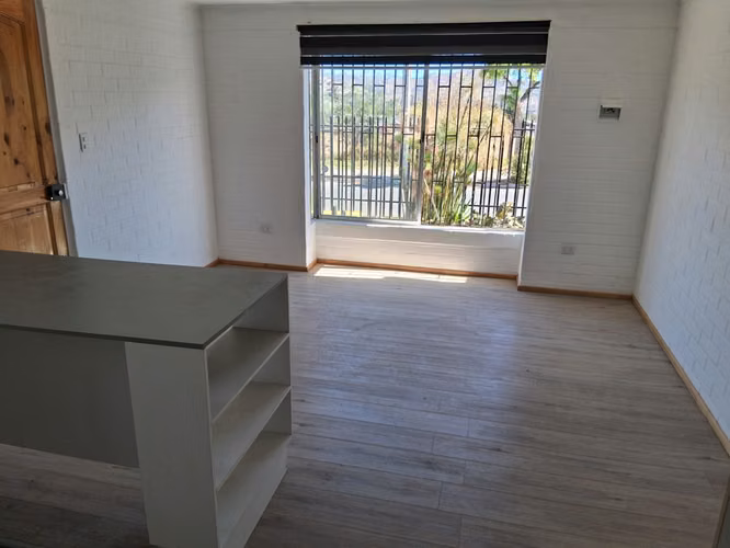 Casa Renovada en Arriendo|2 Dormitorios Viñedos de