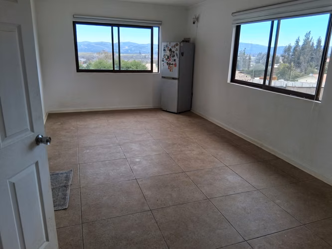 Exclusiva Casa en Los Laureles