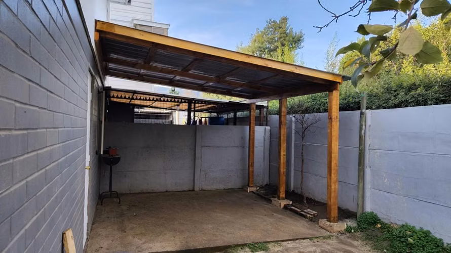 Casa en Arriendo | 2 Dormitorios | Sector CCU