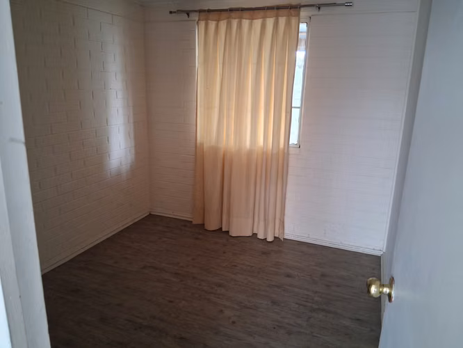 Casa en Arriendo | 2 Dormitorios | Sector CCU