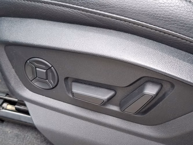 AUDI Q7 2023