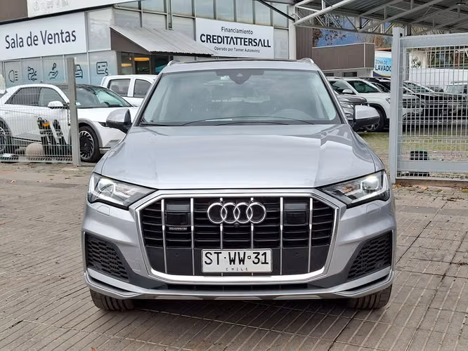 AUDI Q7 2023