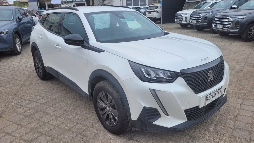 Peugeot 2008 ACTIVE 1.2 FULL MEC. 1.2 • 4x2 • Mecánica • 2022
