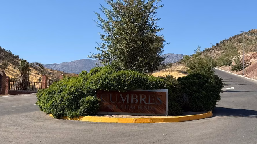 VENTA DE TERRENO URBANIZADO PARA CONSTRUCCIÓN COLINA CHICUREO