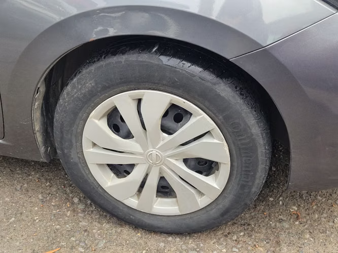 Nissan Versa 1.6 SENSE 4X2 CVT AT 4P 2022 - Imagen 9