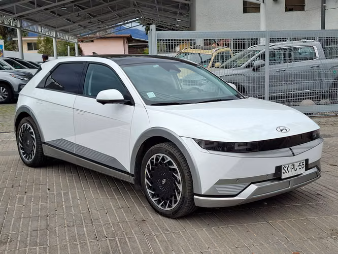 HYUNDAI IONIQ 2023