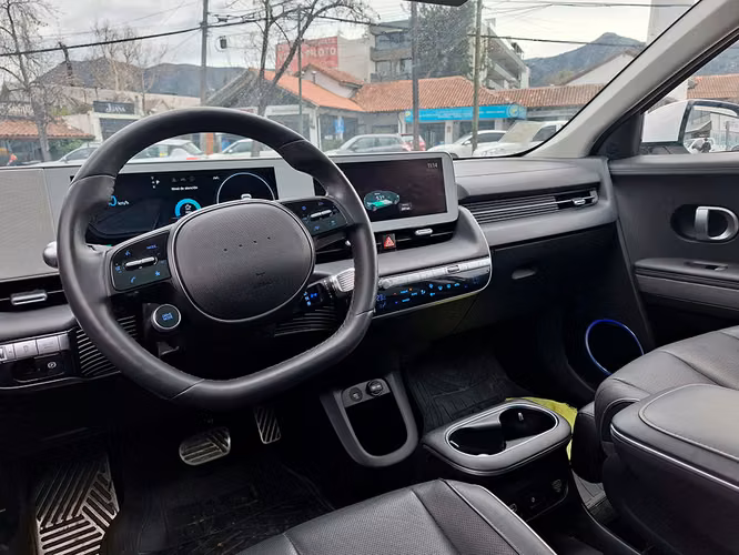 HYUNDAI IONIQ 2023