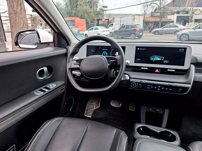 HYUNDAI IONIQ 2023