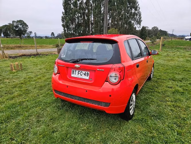 Vendo Auto Chevrolet Aveo Hb