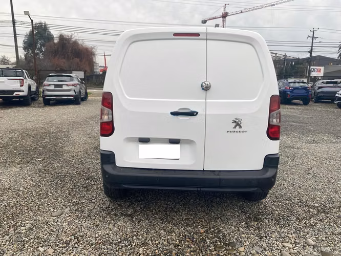 PEUGEOT PARTNER