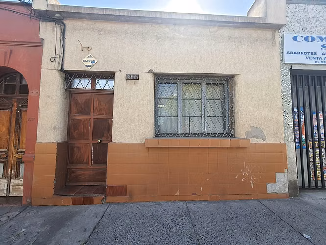 SE ARRIENDA AMPLIA Y EQUIPADA BODEGA EN BARRIO FRANKLIN