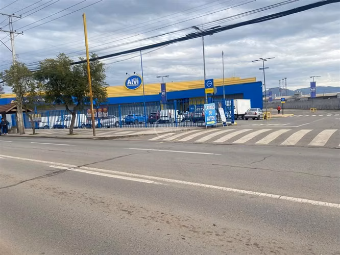 L. Comercial arriendo Strip Center Malloco, ancla, nuevo FM