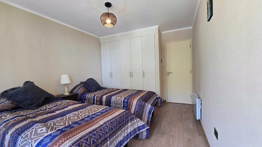 Departamento amoblado marzo-diciembre. (85005)