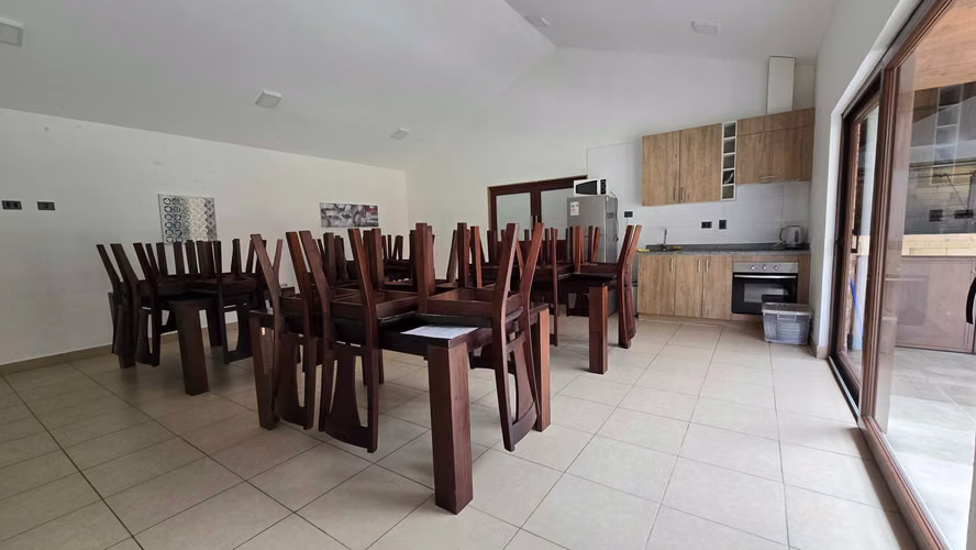 Departamento amoblado marzo-diciembre. (85005)