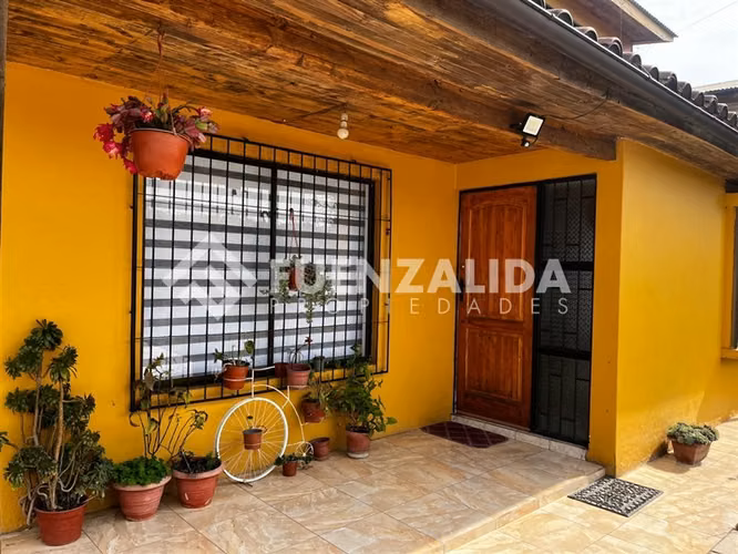 Casa vendo 4D 3B Quincho Jardín Formado en El Monte