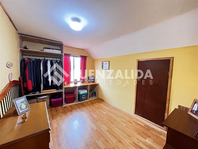 Casa vendo 4D 3B Quincho Jardín Formado en El Monte