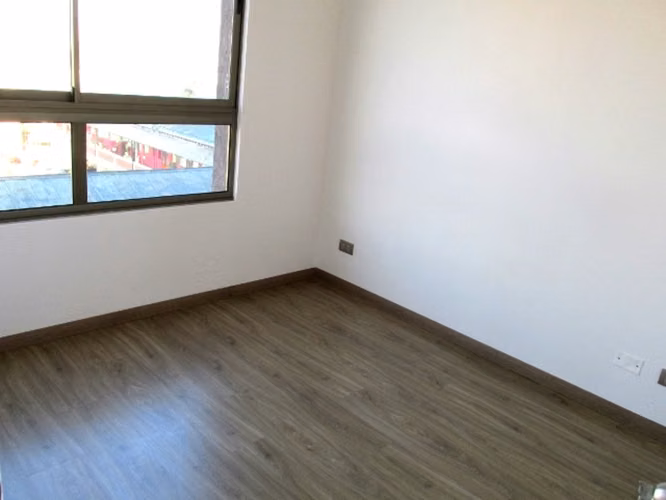 Metro Plaza Chacabuco (180580)