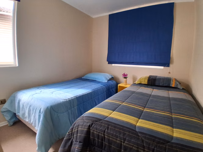 VENTA CASA EN CONDOMINIO ALGARROBO