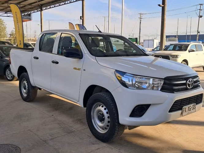 TOYOTA HILUX 2021