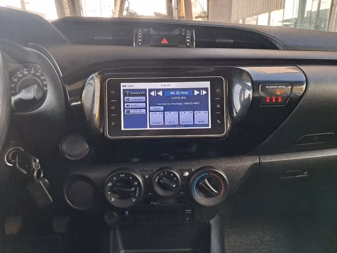 TOYOTA HILUX 2021