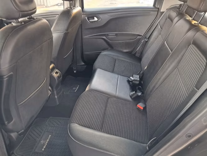 PEUGEOT 301 2022