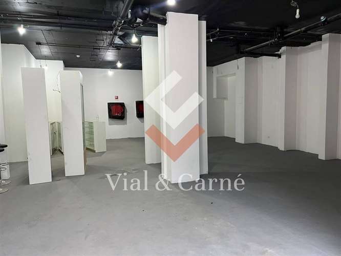 Local Comercial en arriendo en Santiago - Imagen 9