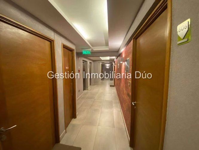 Consulta odontológica sector Av. Alemania (180587)