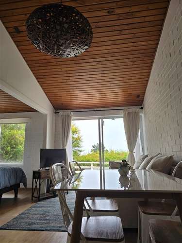 En Venta Confortable Casa Amoblada 2D, Jardín del Mar, Viña - Imagen 2