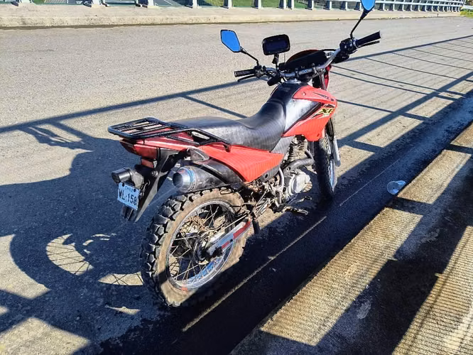 Se vende o se permuta xr125 2011 fono 
