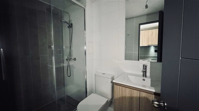 Arriendo Homestudio a Estrenar Parque Almagro - Imagen 8