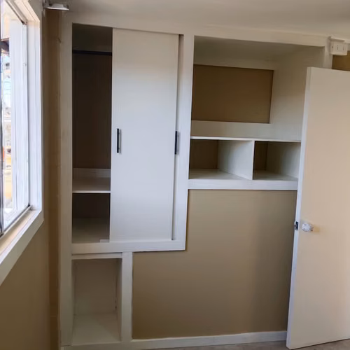 SE ARRIENDA CASA REMODELADA 3D 1B $430.000.-