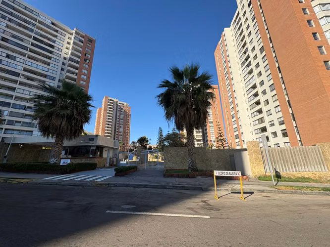 Se Vende Amplio Departamento Sector Sur Antofagasta