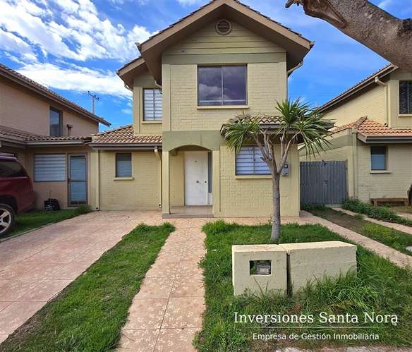 Casa en arriendo de 3 dorm. en San Joaquin