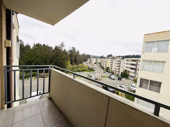 Departamento en Arriendo, Condominio Puertas del Lago 3D / 1B / 1E