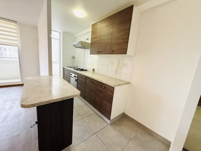 Departamento en Arriendo, Condominio Puertas del Lago 3D / 1B / 1E
