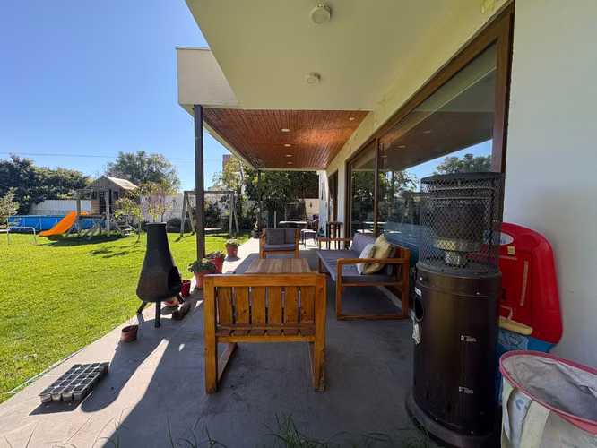 Recreo, hermosa casa - Imagen 18