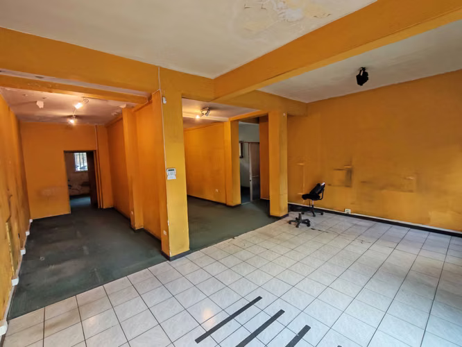 Arriendo Local a pasos plaza Concepcion (180603)