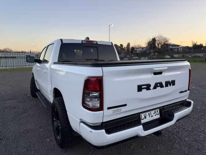 RAM 1500 BIG HORN 3.6 V6 4X4 | AÑO 2020 EQUIPADA