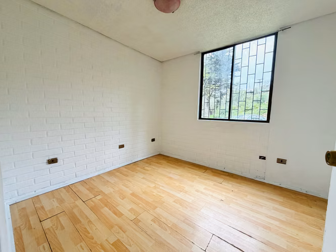 Departamento en Arriendo - Condominio Parque Las Encinas, San Roque. 3D 1B - Imagen 2